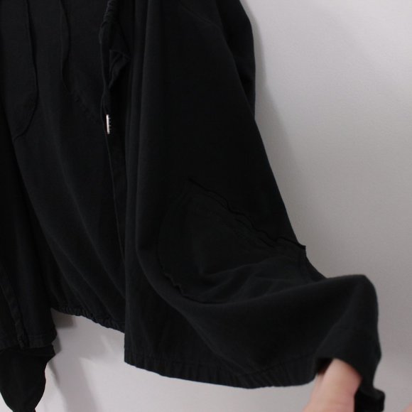 *Pistache Black Cape Sweater - Picture 8 of 11